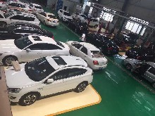 襄陽(yáng)市名車世家汽車服務(wù)