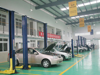 廣州市駿威汽車貿易有限公司簡介 專業汽車服務，匠心鑄就信賴